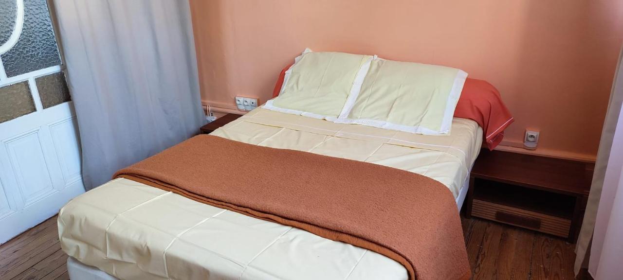 Les Terrasses D'Angouleme Bed & Breakfast ภายนอก รูปภาพ